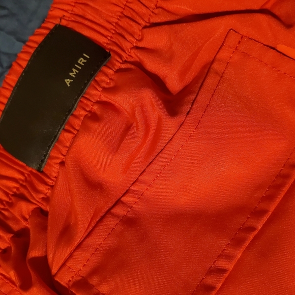 Amiri shorts red size large - Picture 6 of 6